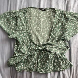 Floral Pattern front tie Blouse